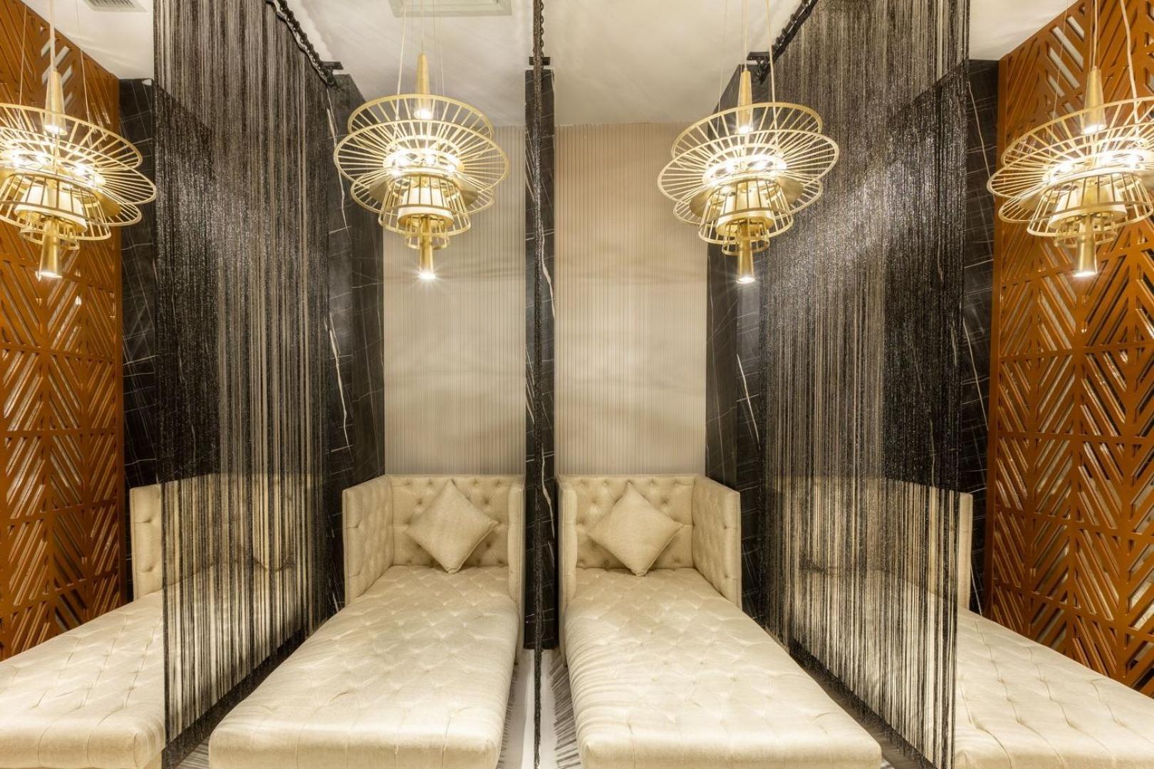 Serenity Queen Hotel Аланя Екстериор снимка