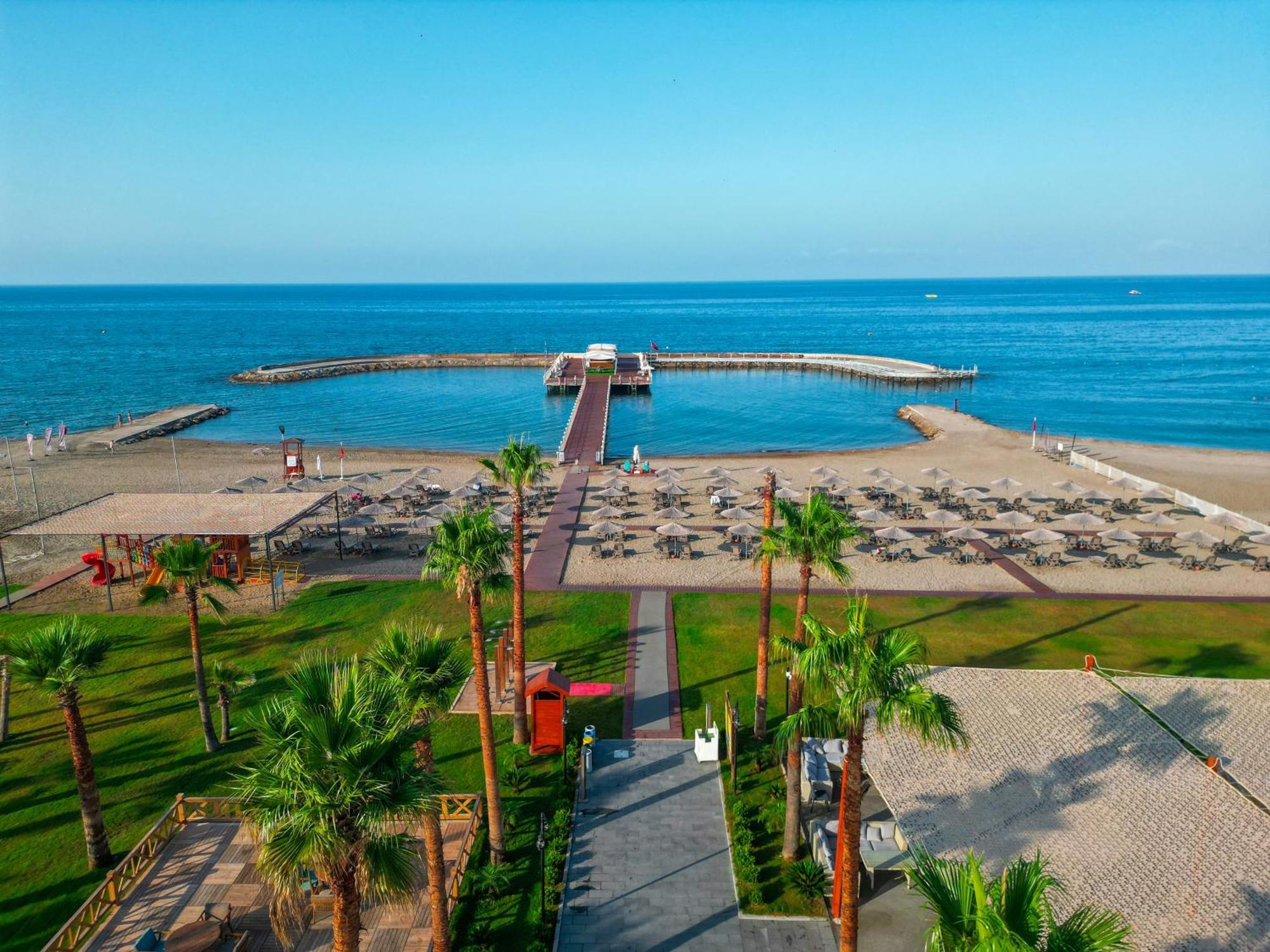 Serenity Queen Hotel Аланя Екстериор снимка