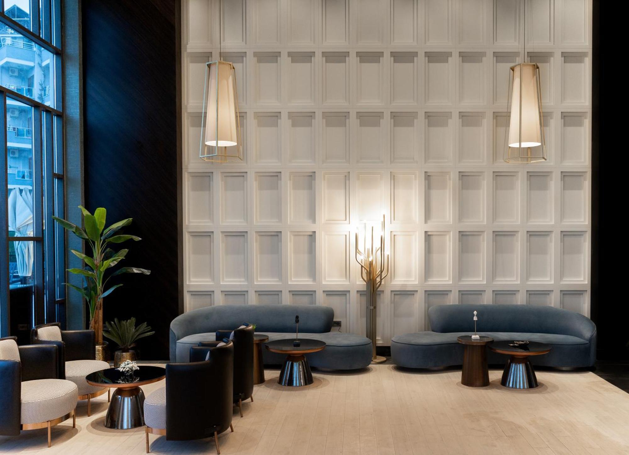 Serenity Queen Hotel Аланя Екстериор снимка
